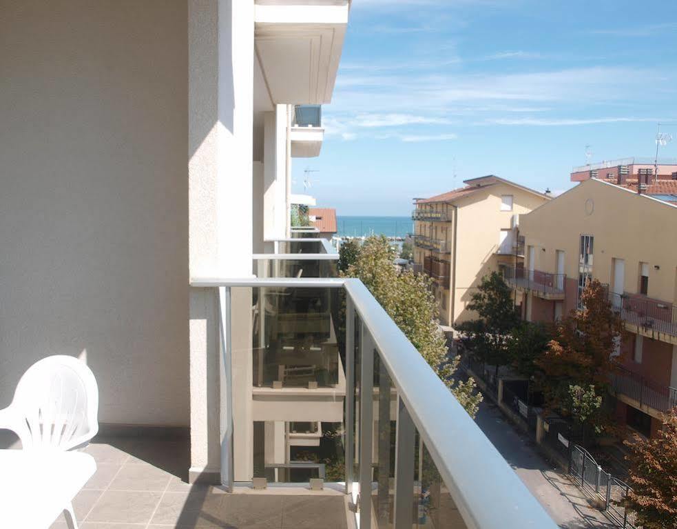 Residence Sottovento Rimini Eksteriør bilde
